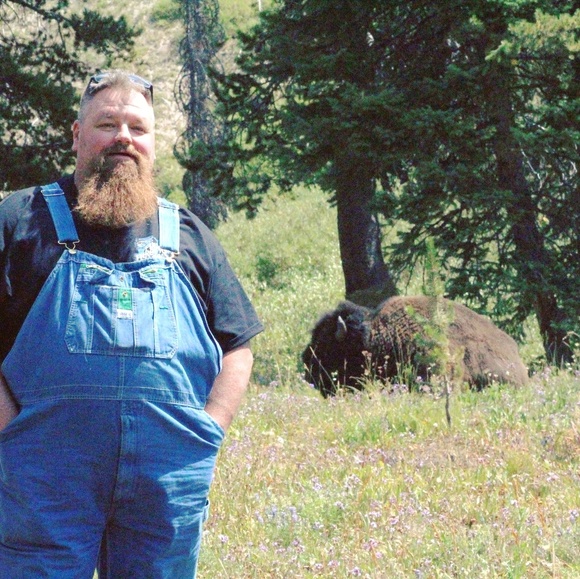 Meet your Posher, Brian - Picture 1 of 1